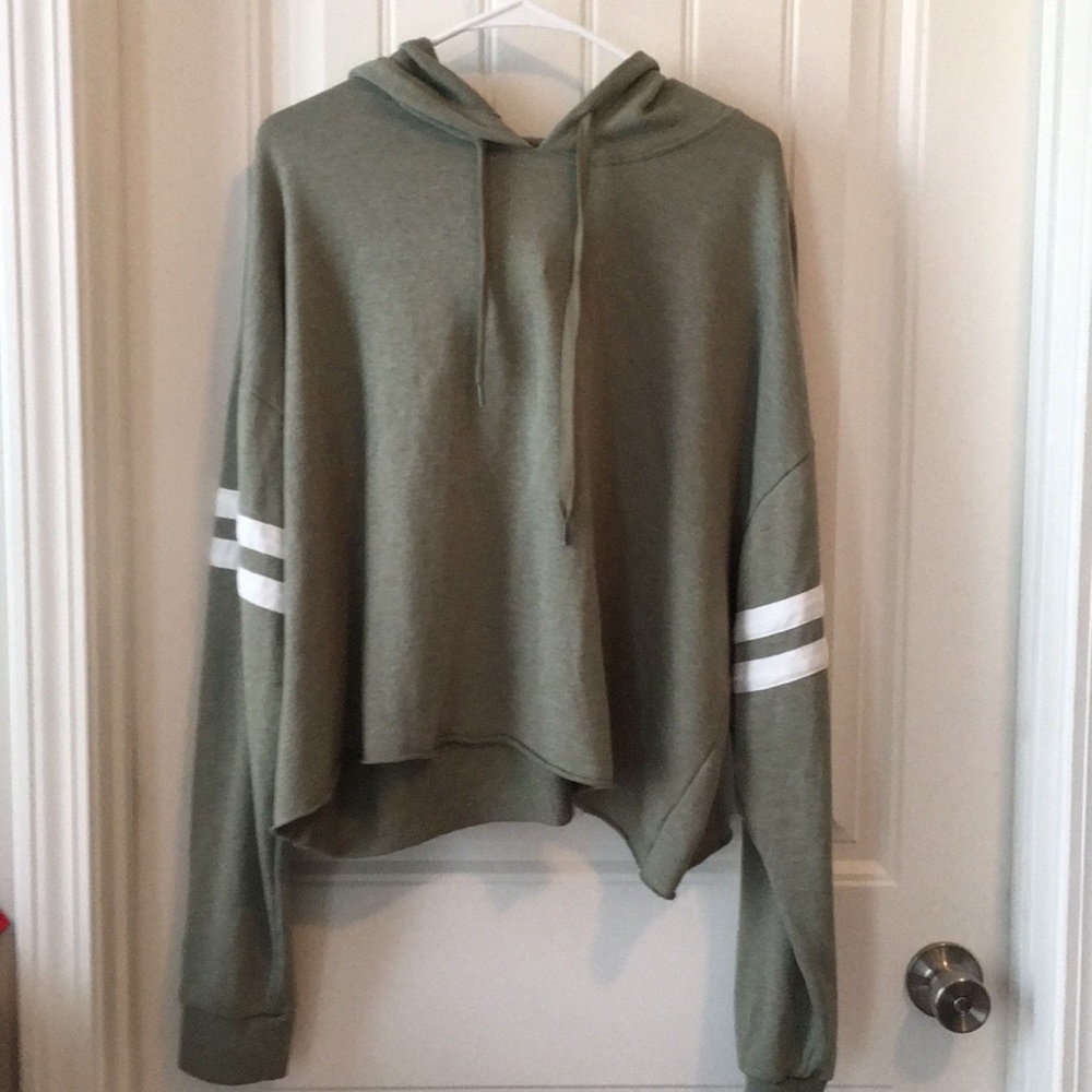 Rue21 crop hoodie